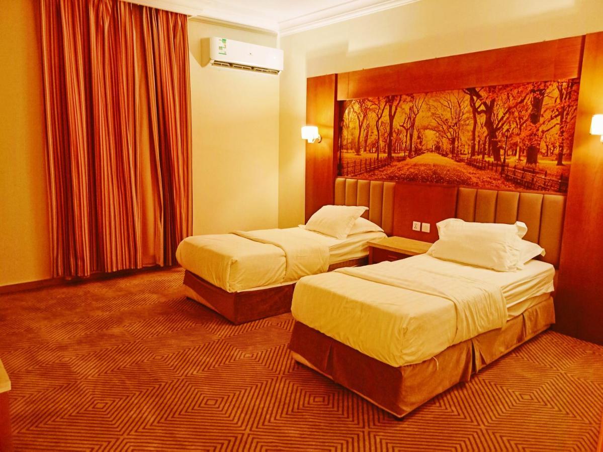 Taraf Yanbu 2 Aparthotel Exterior photo