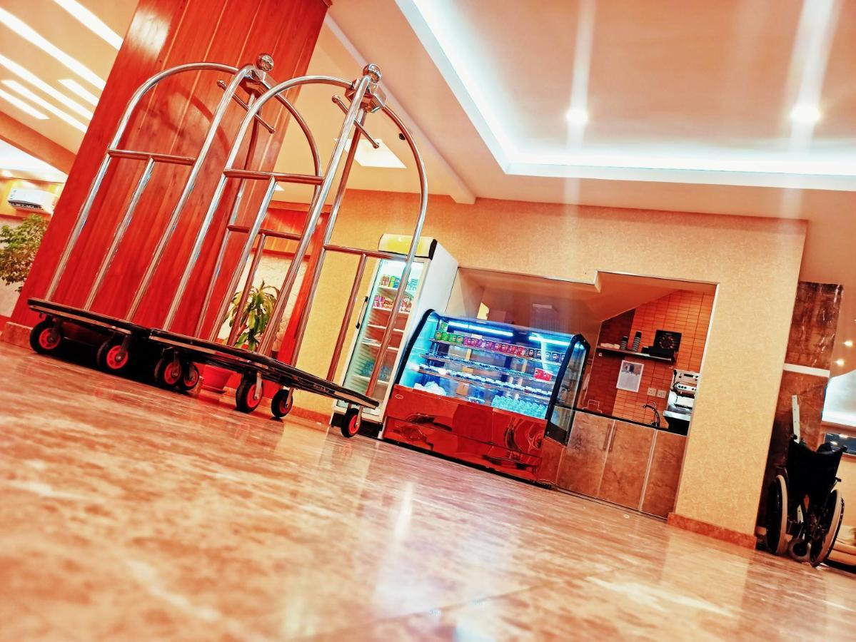 Taraf Yanbu 2 Aparthotel Exterior photo