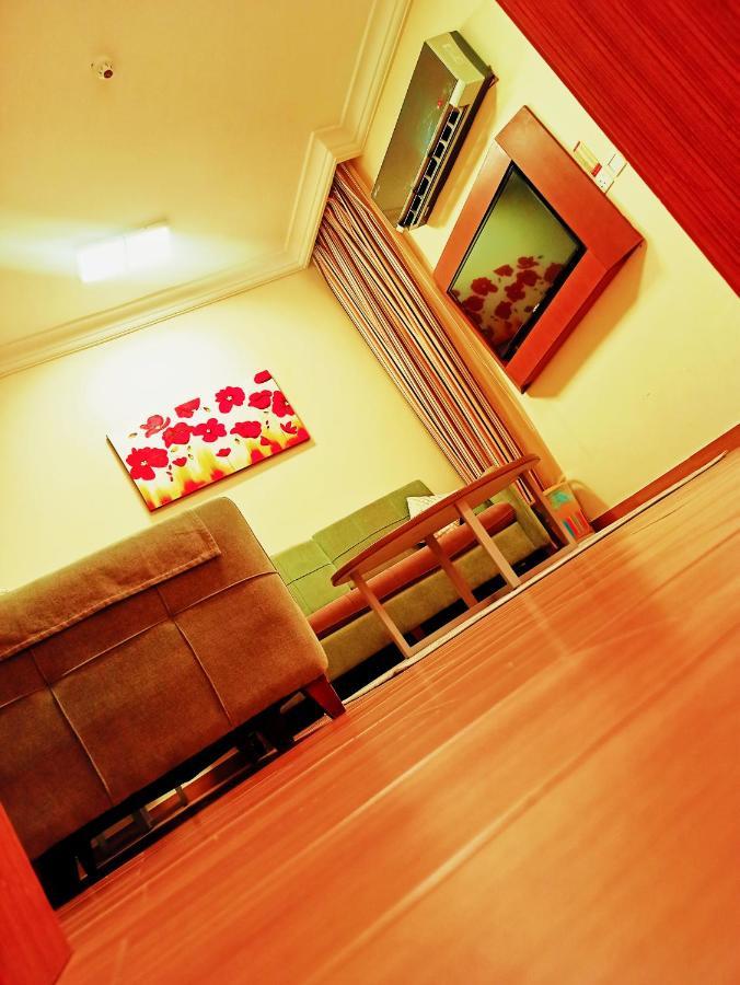 Taraf Yanbu 2 Aparthotel Exterior photo